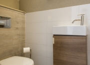 5 bedrooms reno villa-guests toilet-1st floor