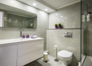 bathroom1-reno 5 bedrooms villa